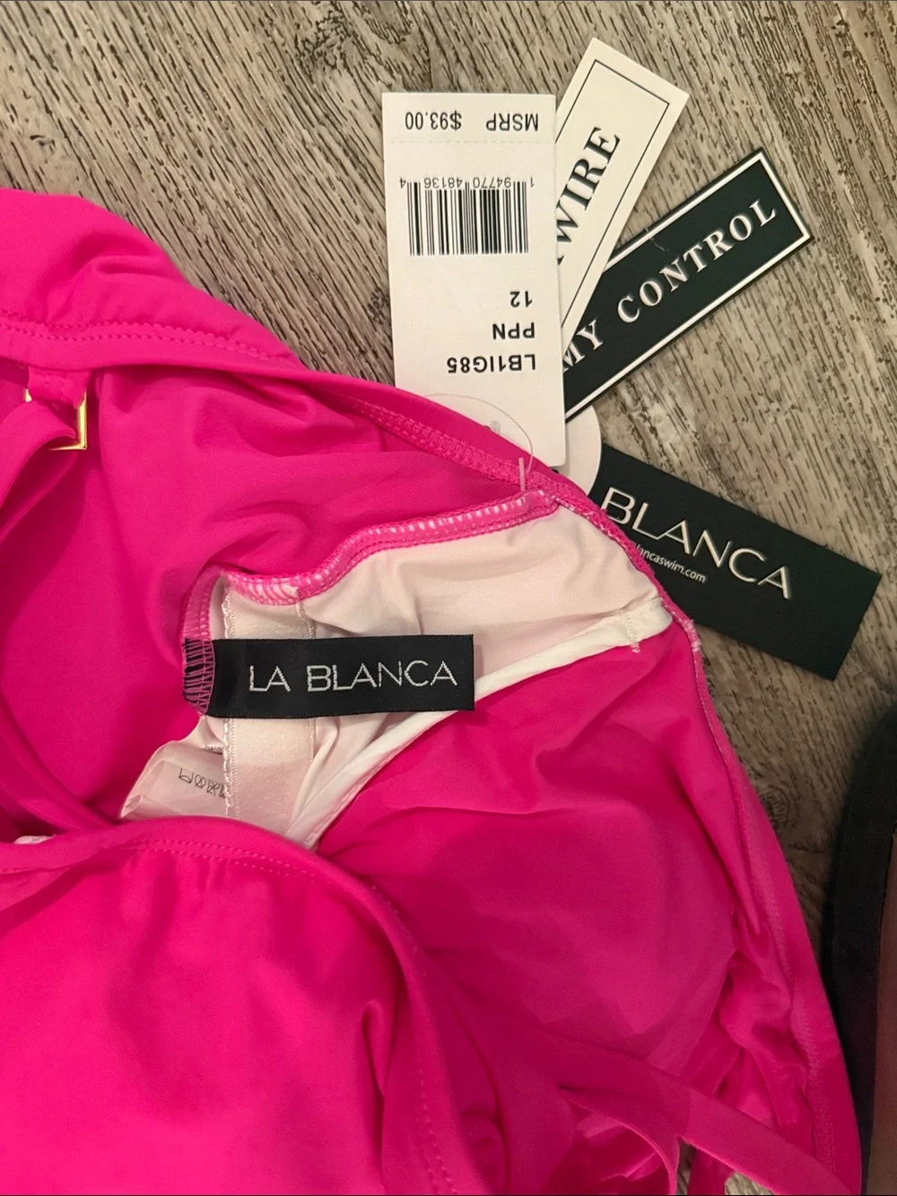 La Blanca vibrant hot